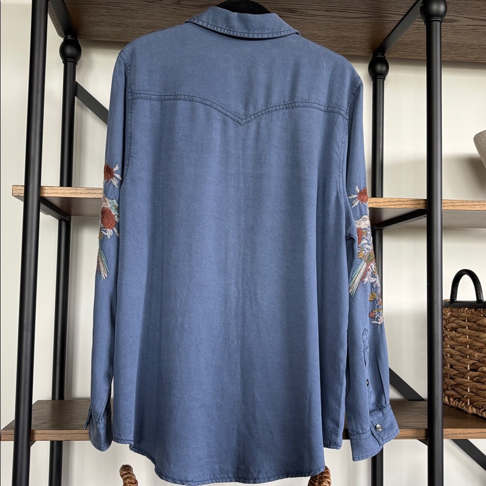 Sundance Blue Embroidered Sleeve Button-Front Shirt - Picture 4 of 9